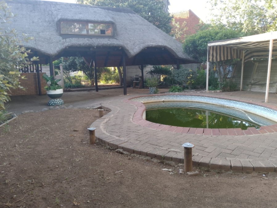 To Let 4 Bedroom Property for Rent in Fichardt Park Free State